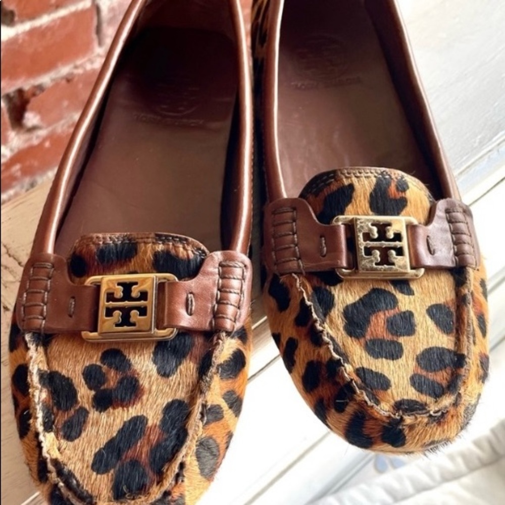 Tory Burch 8 great condition